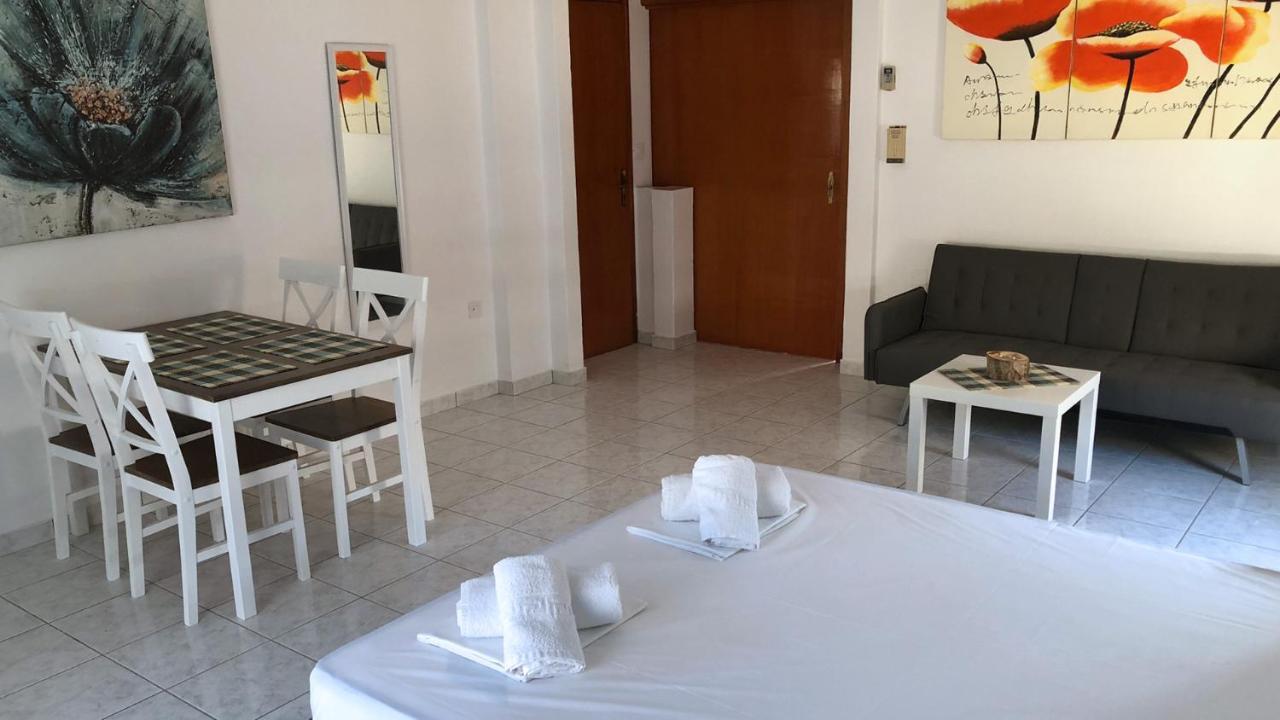Artemis And Fillo Apartment Loutra Edipsou  Exterior foto